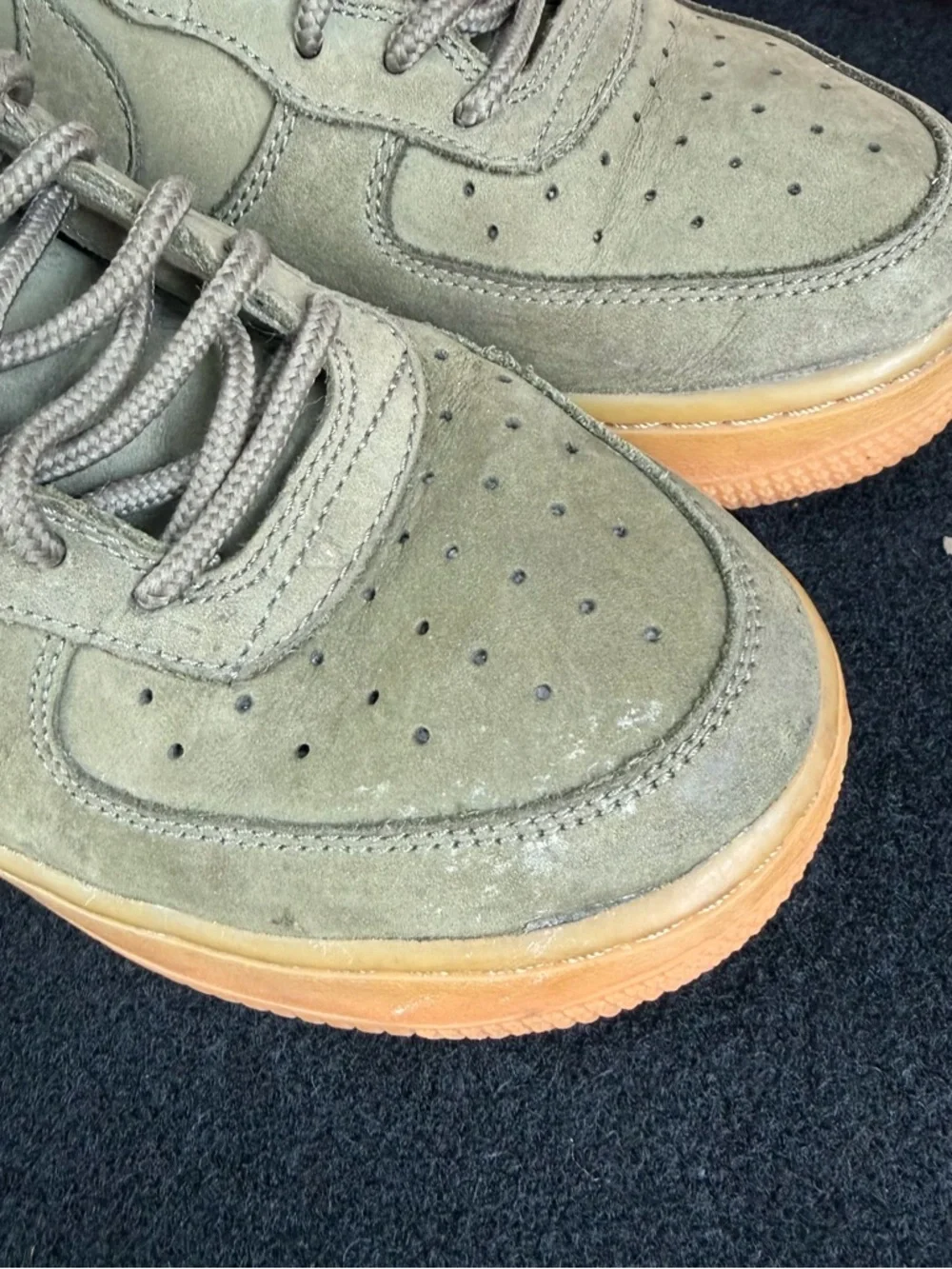 NIKE AIR FORCE 1 HIGH WB GS 922066-202 Youth Size 6 Olive Green